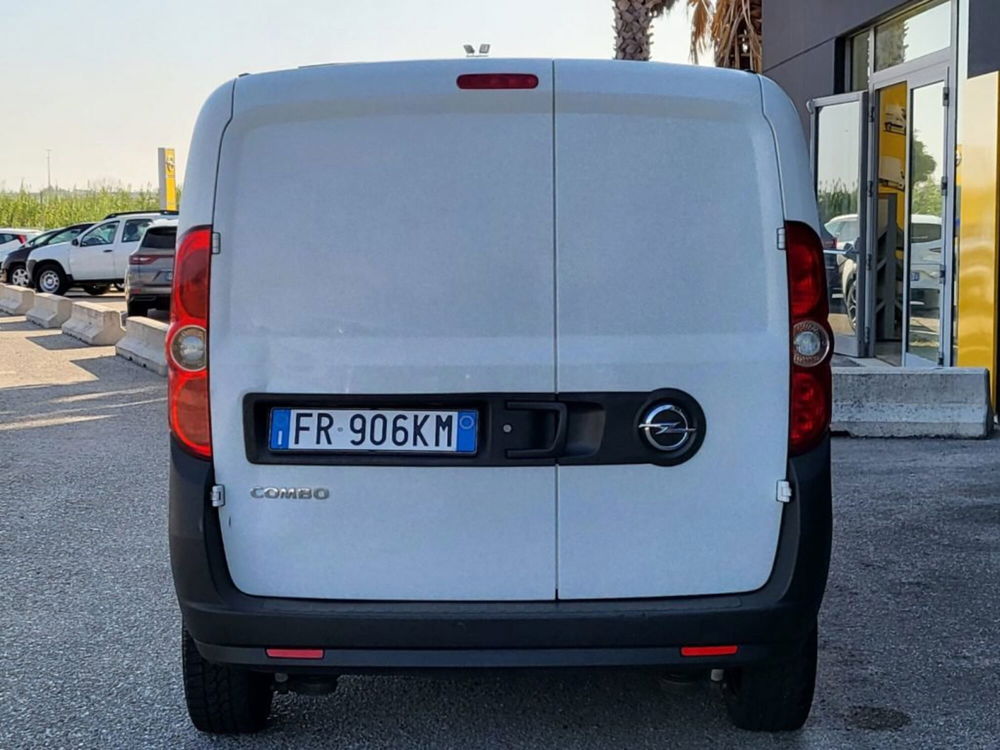 Opel Combo usata a Foggia (4)