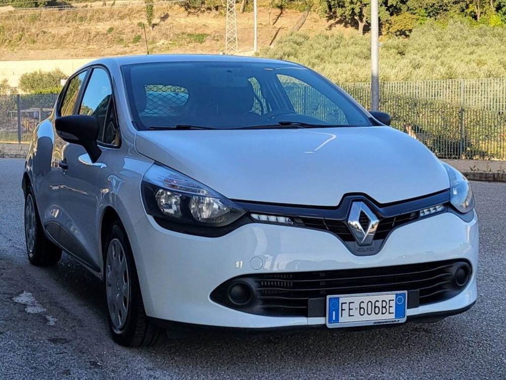 Renault Clio usata a Foggia (6)