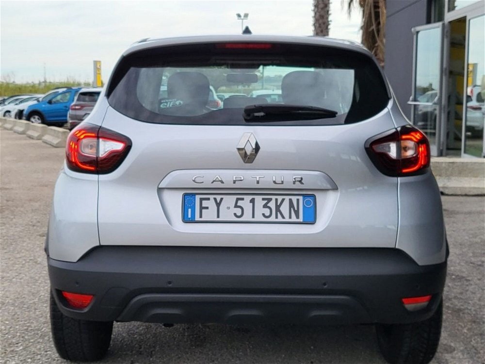 Renault Captur dCi 8V 90 CV Business del 2019 usata a Foggia (4)