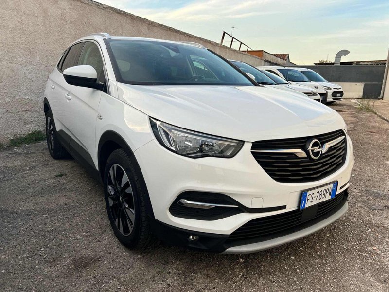 Opel Grandland X 2.0 diesel Ecotec Start&Stop aut. Innovation del 2018 usata a Foggia