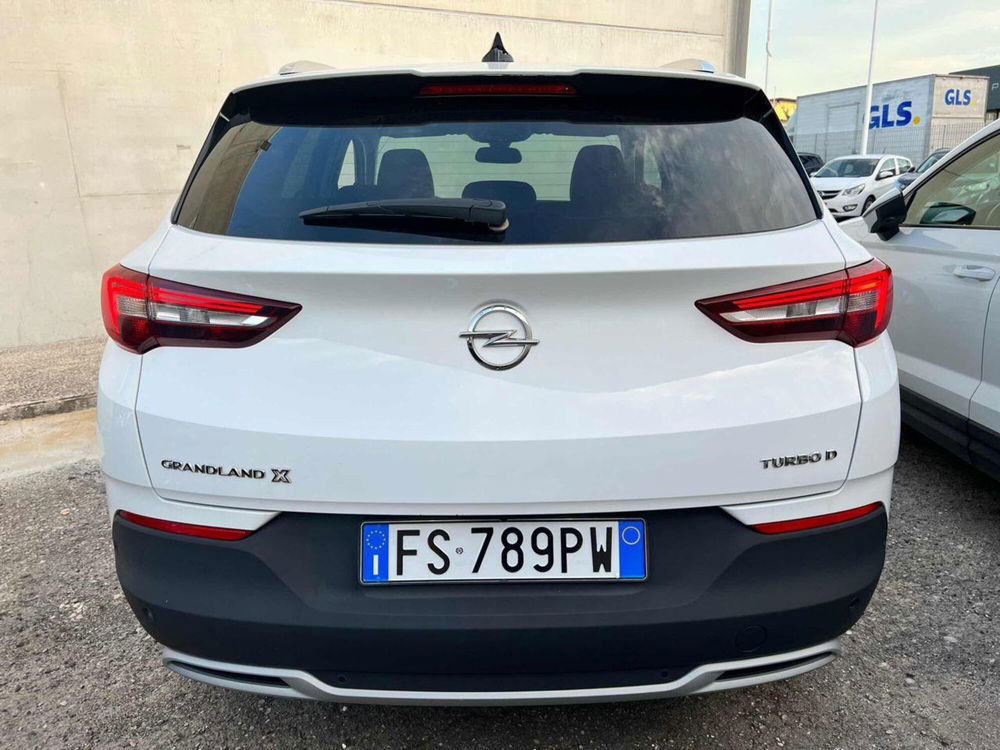 Opel Grandland X usata a Foggia (4)