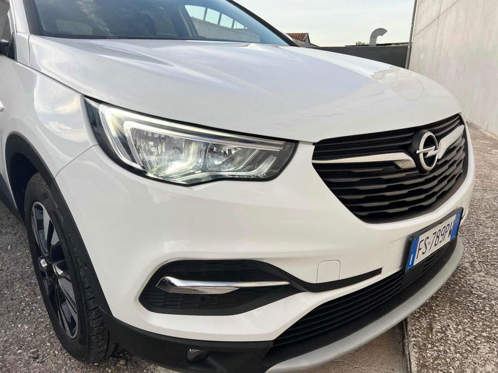 Opel Grandland X usata a Foggia (8)