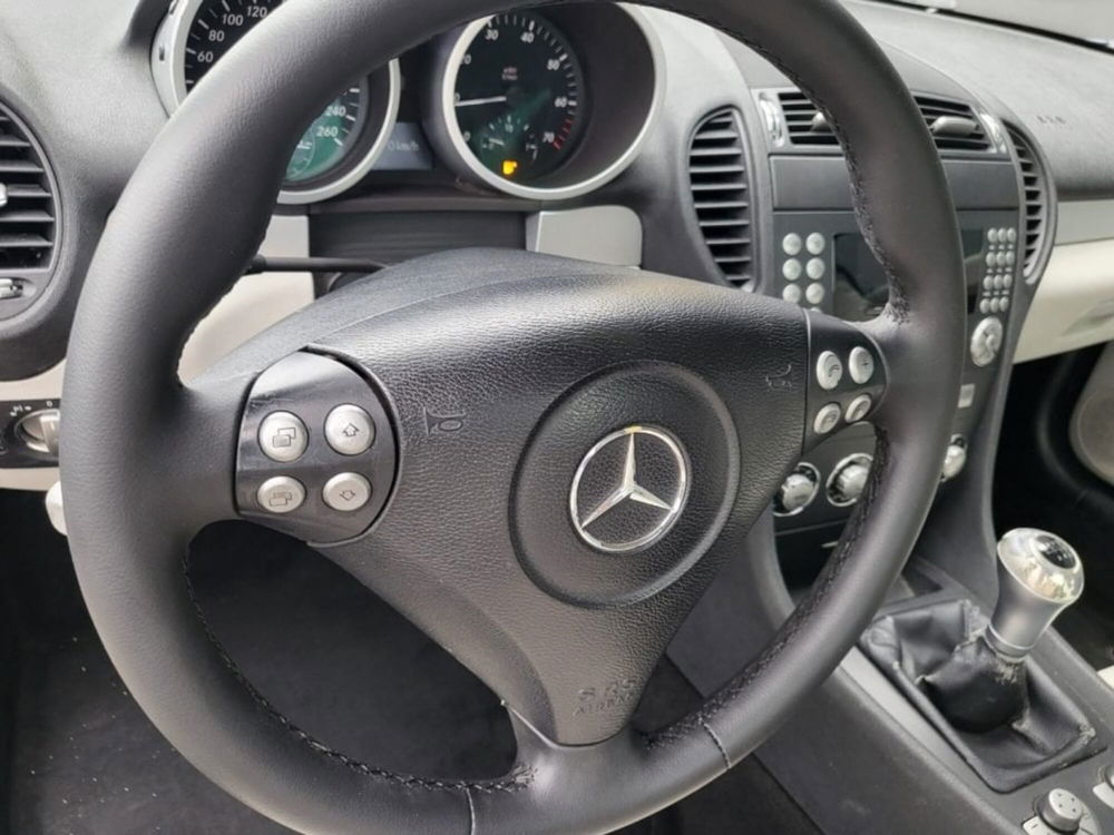 Mercedes-Benz SLK usata a Foggia (14)