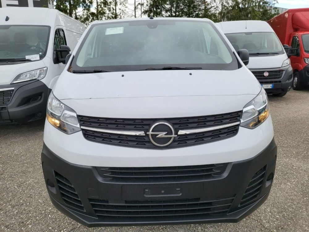 Opel Vivaro Furgone nuova a Foggia (3)