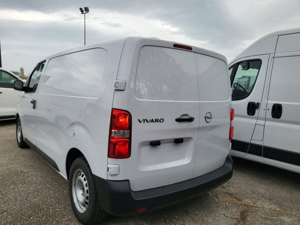 Opel Vivaro Furgone nuova a Foggia (5)