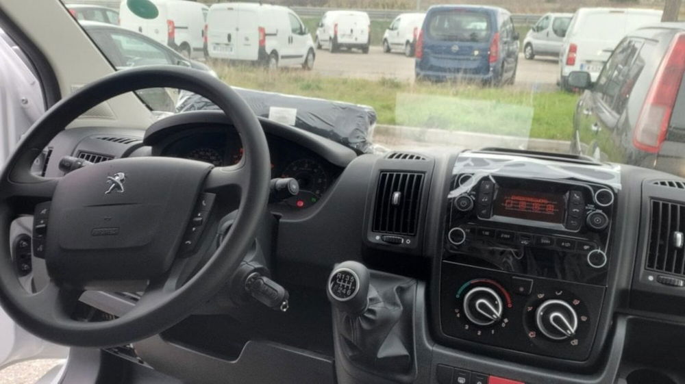 Peugeot Boxer Furgone nuova a Foggia (10)