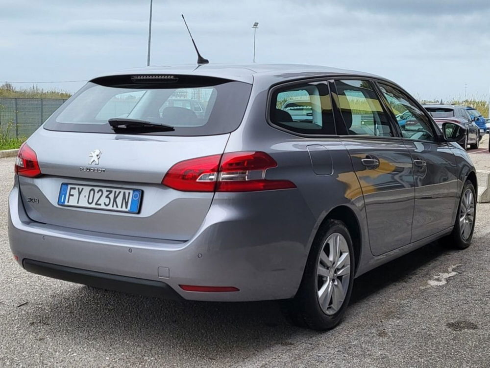 Peugeot 308 SW usata a Foggia (4)