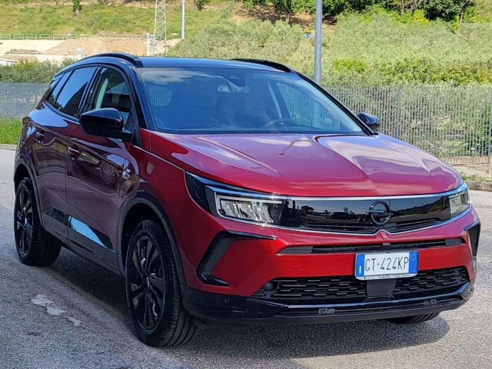 Opel Grandland nuova a Foggia (6)