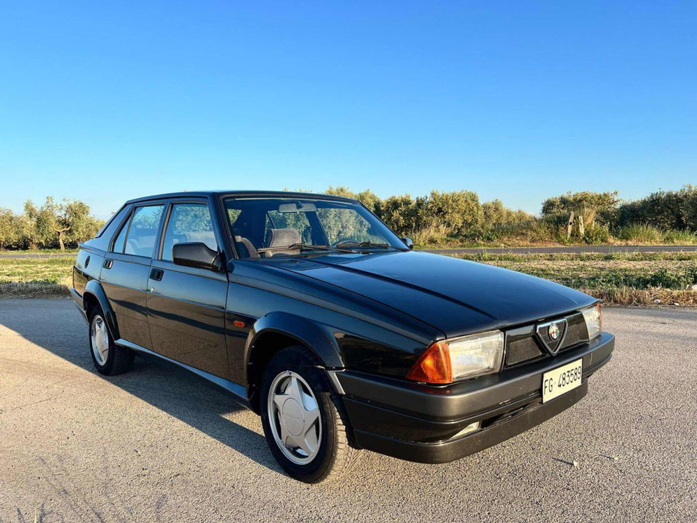 Alfa Romeo 75 usata a Foggia (3)