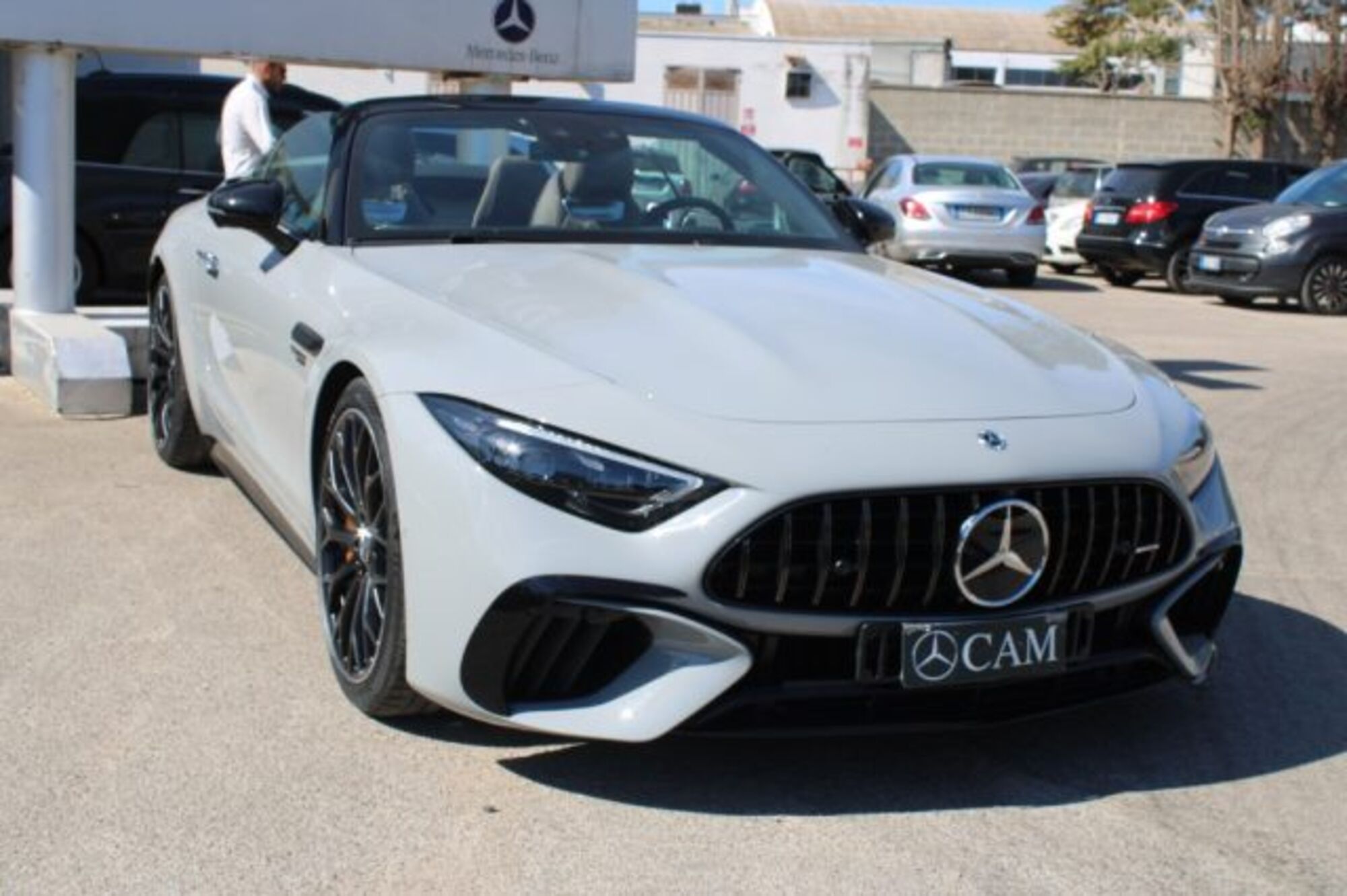 Mercedes-Benz SL 63 Premium Plus 4matic+ auto del 2022 usata a Lecce