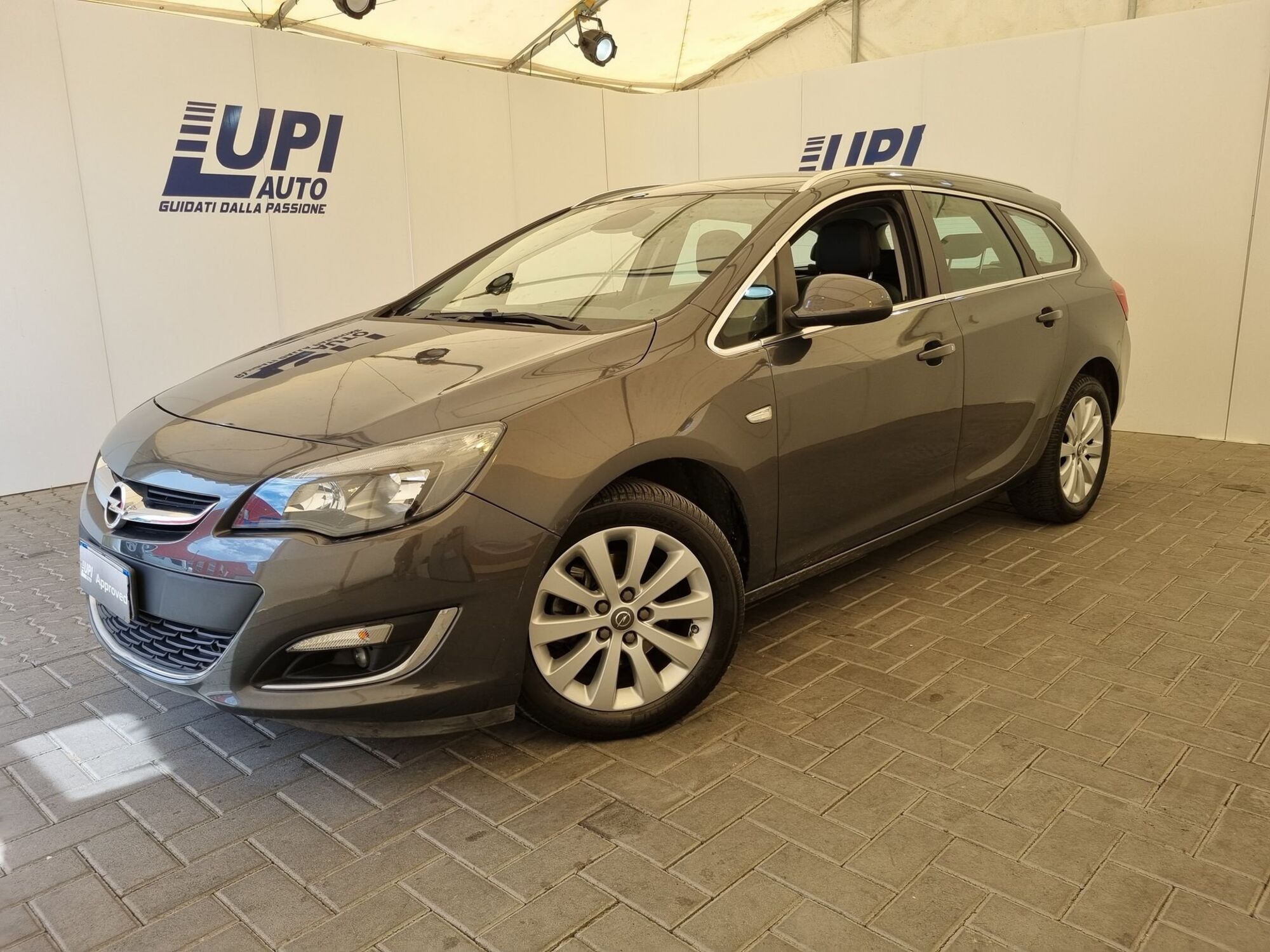 Opel Astra Station Wagon 1.6 CDTI EcoFLES&amp;S Sports Elective  del 2015 usata a Pistoia