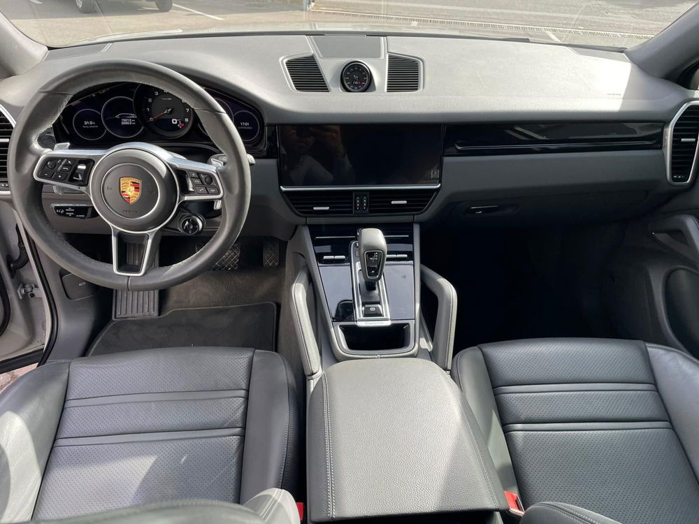 Porsche Cayenne usata a Taranto (9)