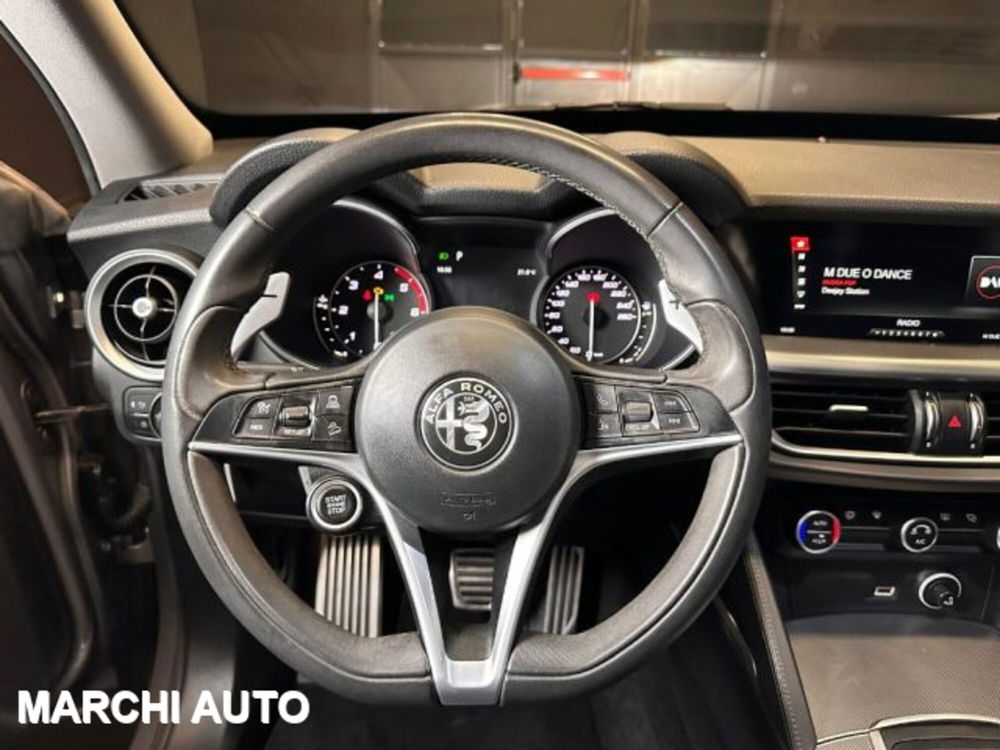 Alfa Romeo Stelvio usata a Perugia (14)