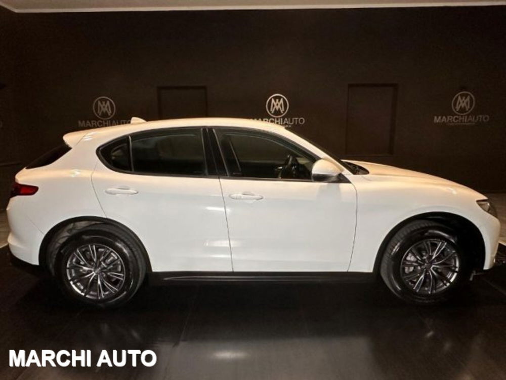 Alfa Romeo Stelvio usata a Perugia (4)