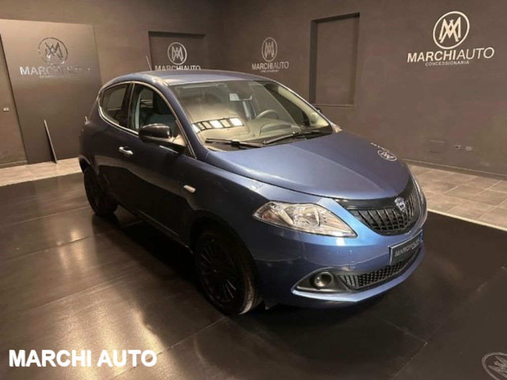 Lancia Ypsilon nuova a Perugia (3)