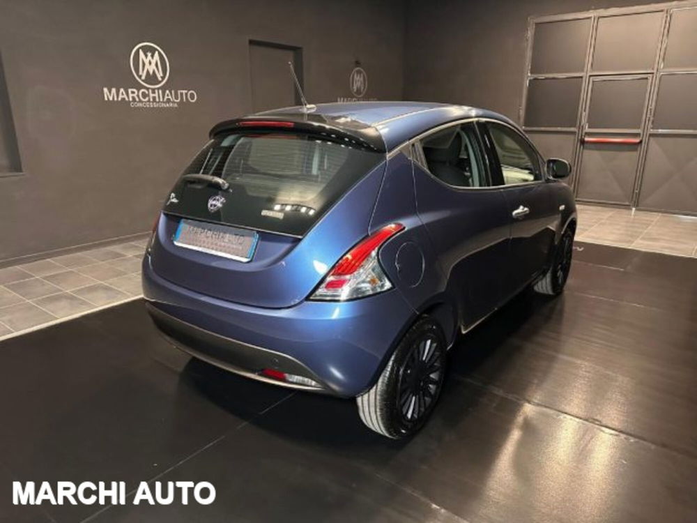 Lancia Ypsilon nuova a Perugia (5)