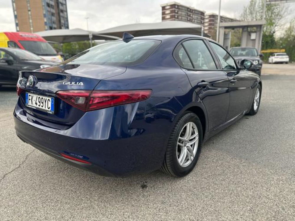 Alfa Romeo Giulia usata a Torino (7)