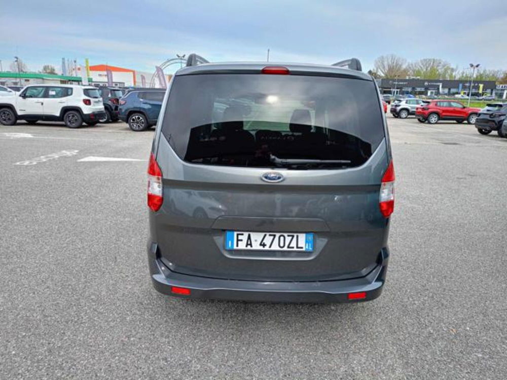 Ford Tourneo Courier usata a Vercelli (10)