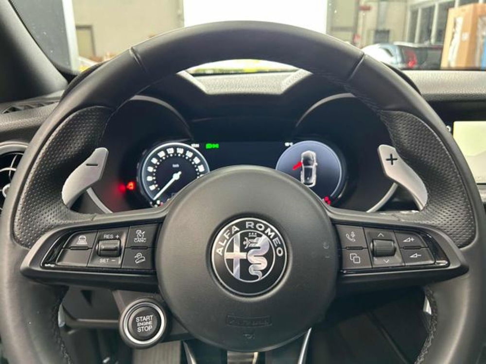 Alfa Romeo Stelvio usata a Vercelli (14)