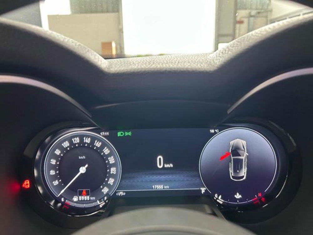 Alfa Romeo Stelvio usata a Vercelli (19)