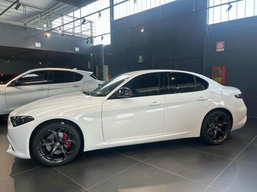 Alfa Romeo Giulia nuova a Vercelli (4)