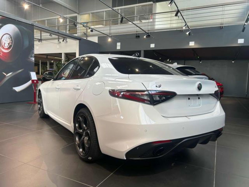 Alfa Romeo Giulia nuova a Vercelli (5)