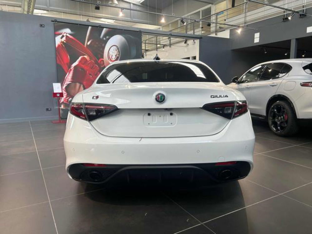 Alfa Romeo Giulia nuova a Vercelli (6)