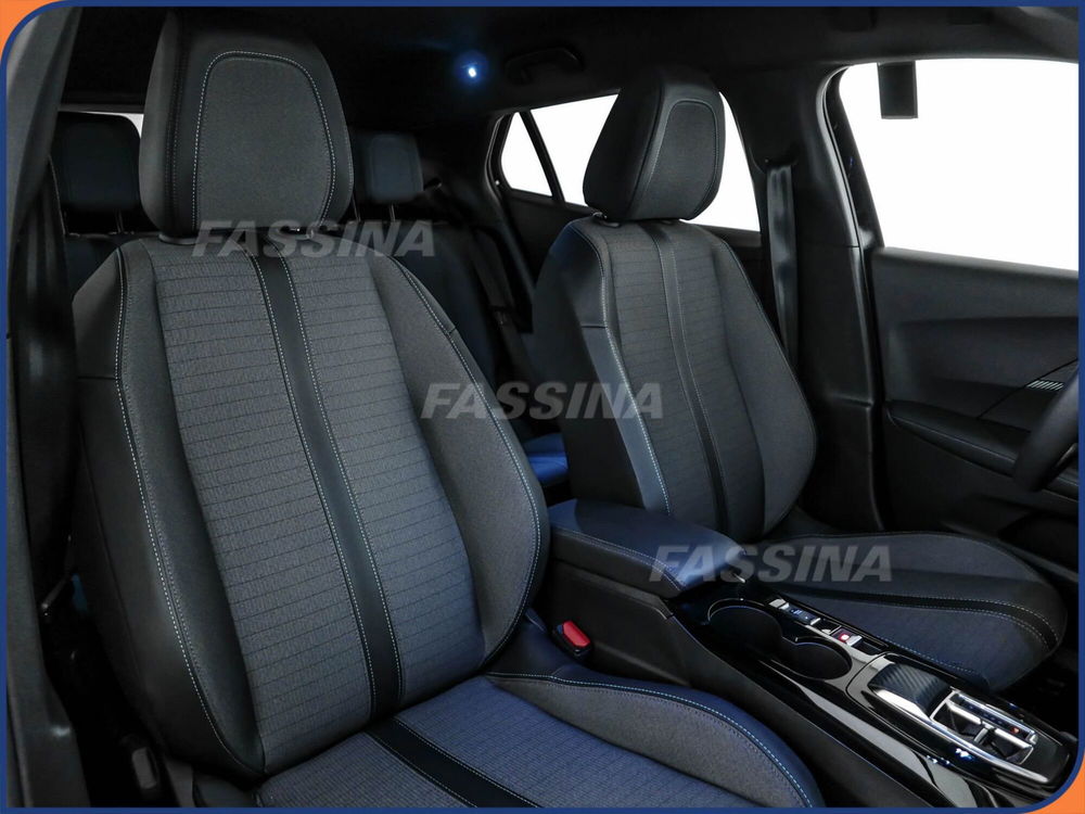 Peugeot 2008 usata a Milano (12)