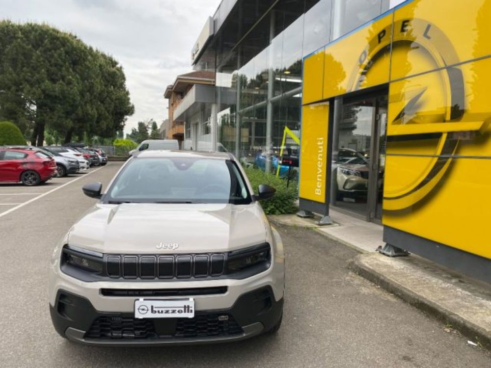 Jeep Avenger nuova a Milano