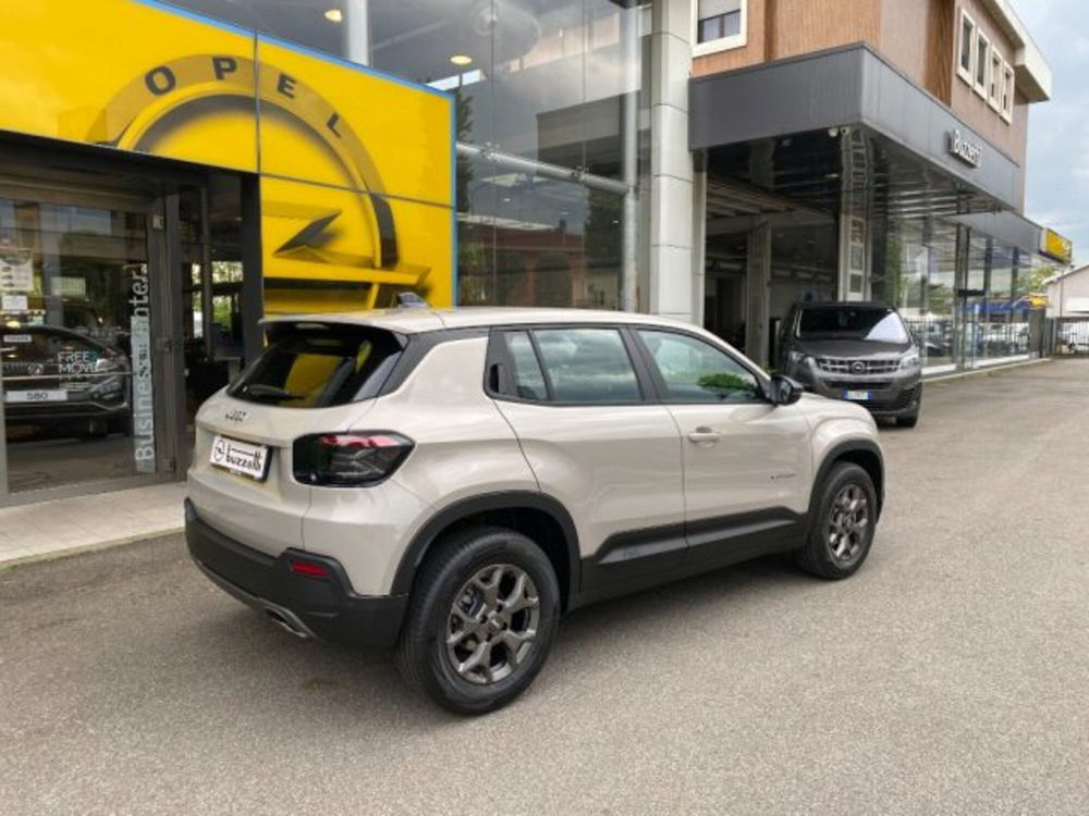 Jeep Avenger nuova a Milano (4)