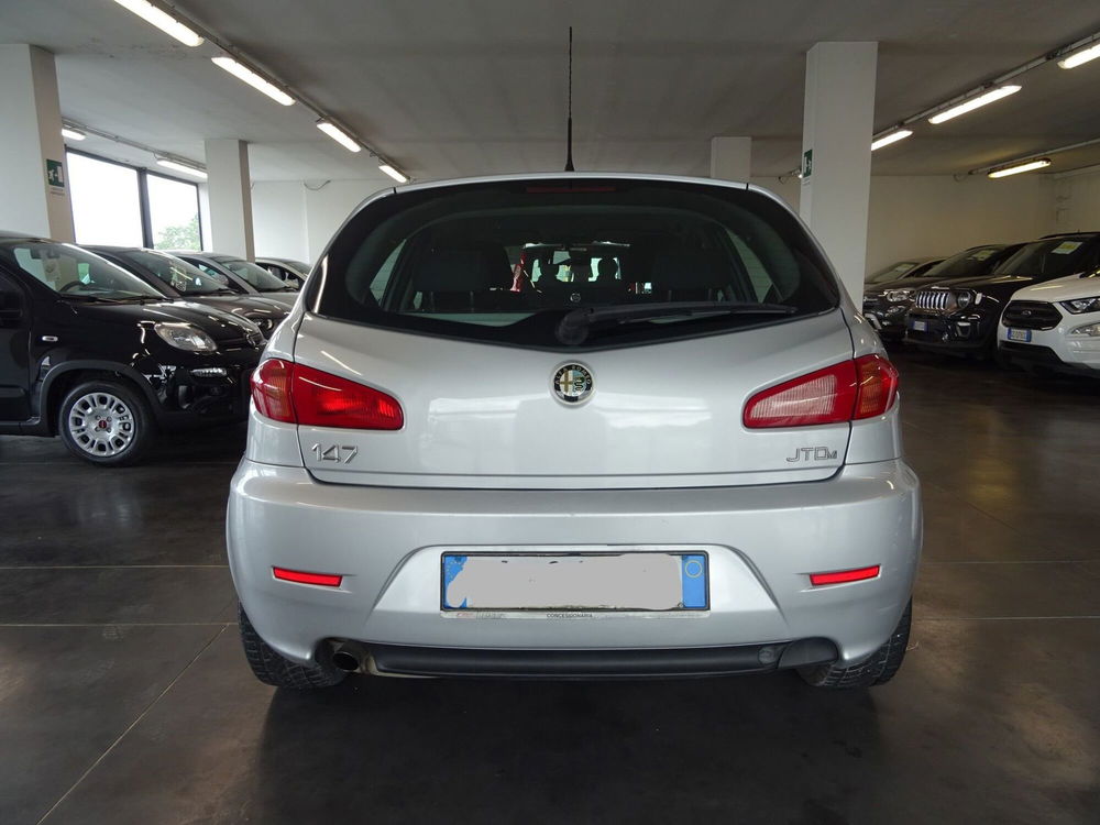 Alfa Romeo 147 usata a Lucca (4)