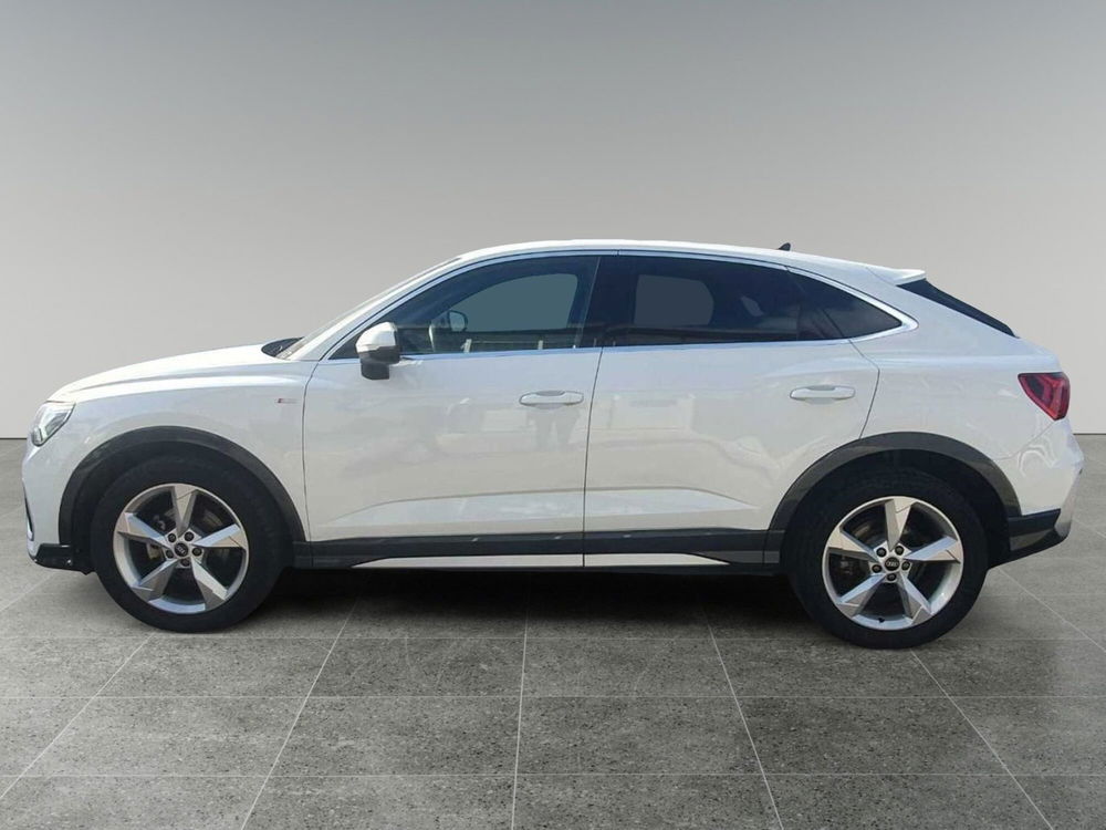 Audi Q3 Sportback usata a Bari (16)