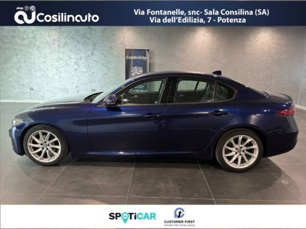 Alfa Romeo Giulia usata a Salerno (8)