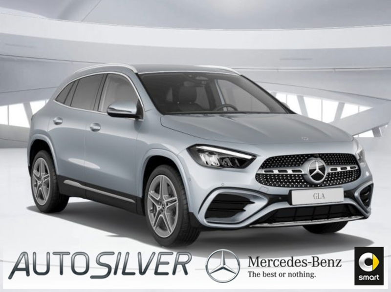 Mercedes-Benz GLA SUV 200 d AMG Line Advanced Plus 4matic auto nuova a Verona