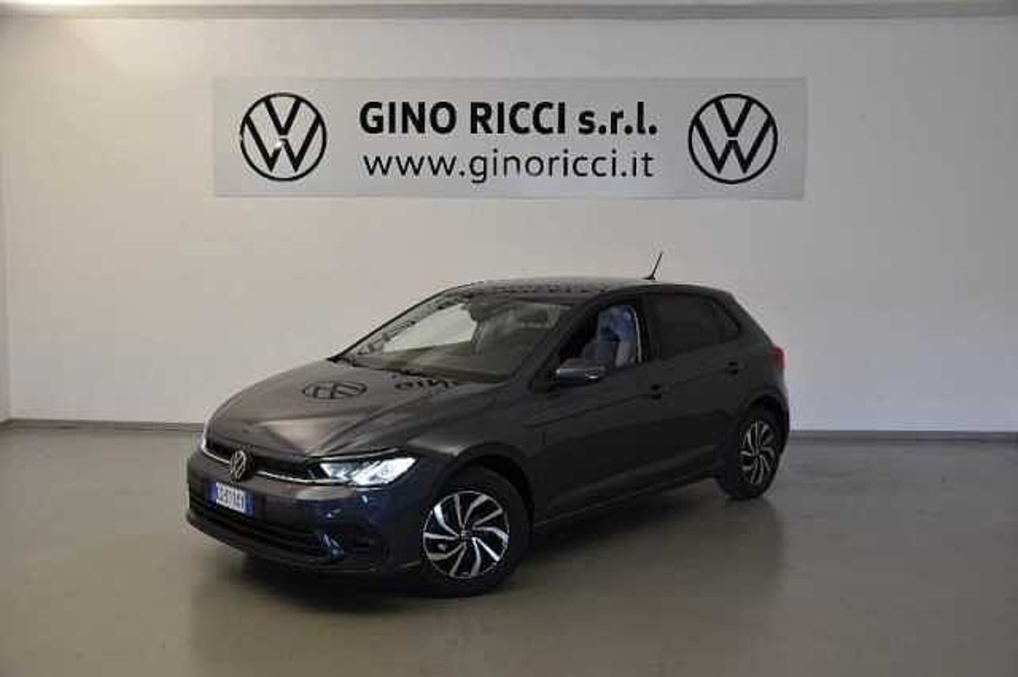 Volkswagen Polo 1.0 tsi Life 95cv nuova a Cesena