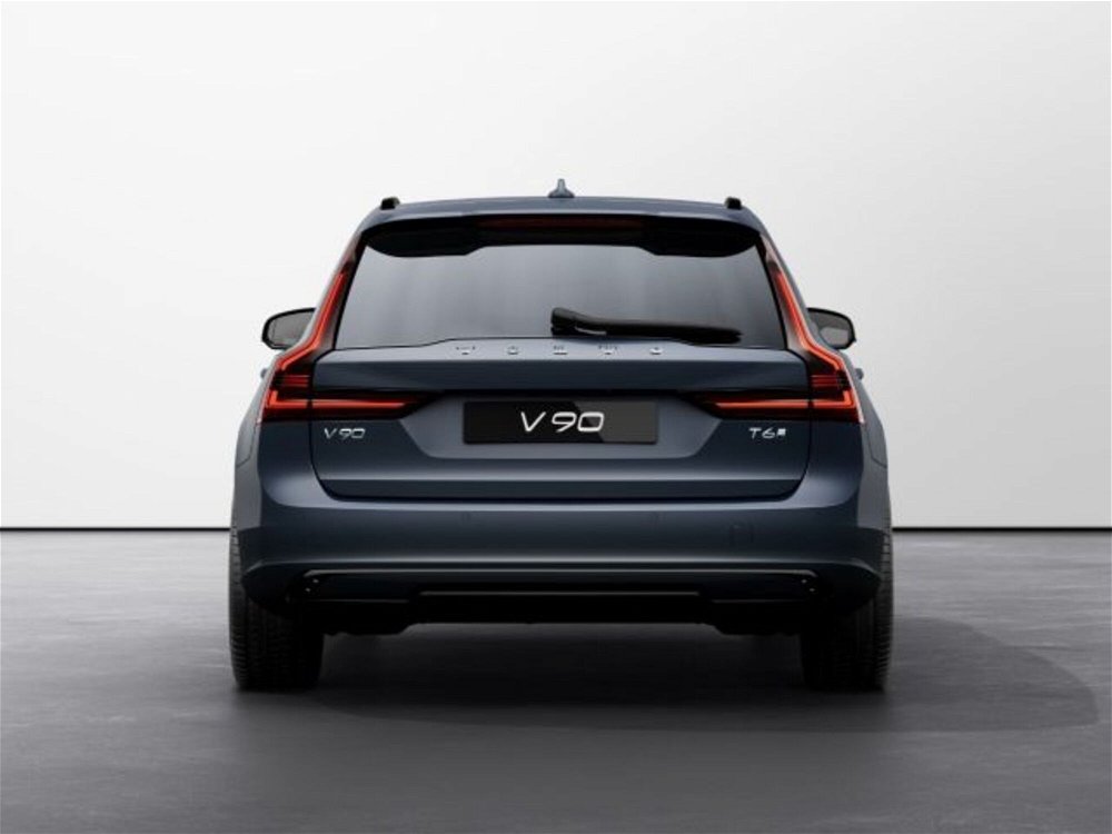 Volvo V90 T6 Plug-in Hybrid AWD automatico Ultra Dark nuova a Modena (4)