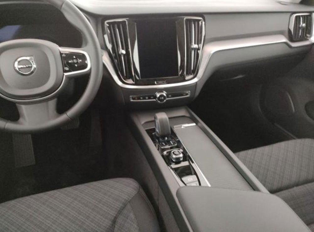 Volvo V60 Cross Country nuova a Modena (14)