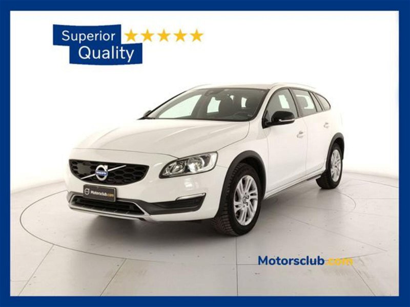 Volvo V60 Cross Country D3 Geartronic Business del 2016 usata a Modena