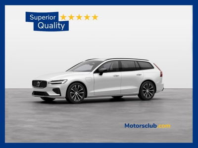 Volvo V60 T6 Plug-in Hybrid AWD automatico Plus Dark nuova a Modena