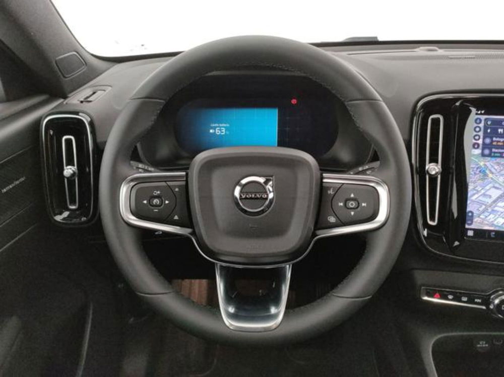 Volvo C40 nuova a Modena (12)