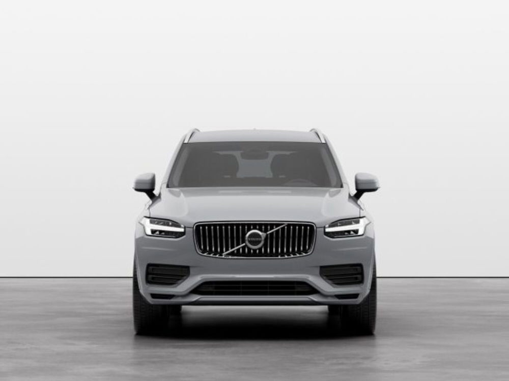 Volvo XC90 nuova a Modena (5)