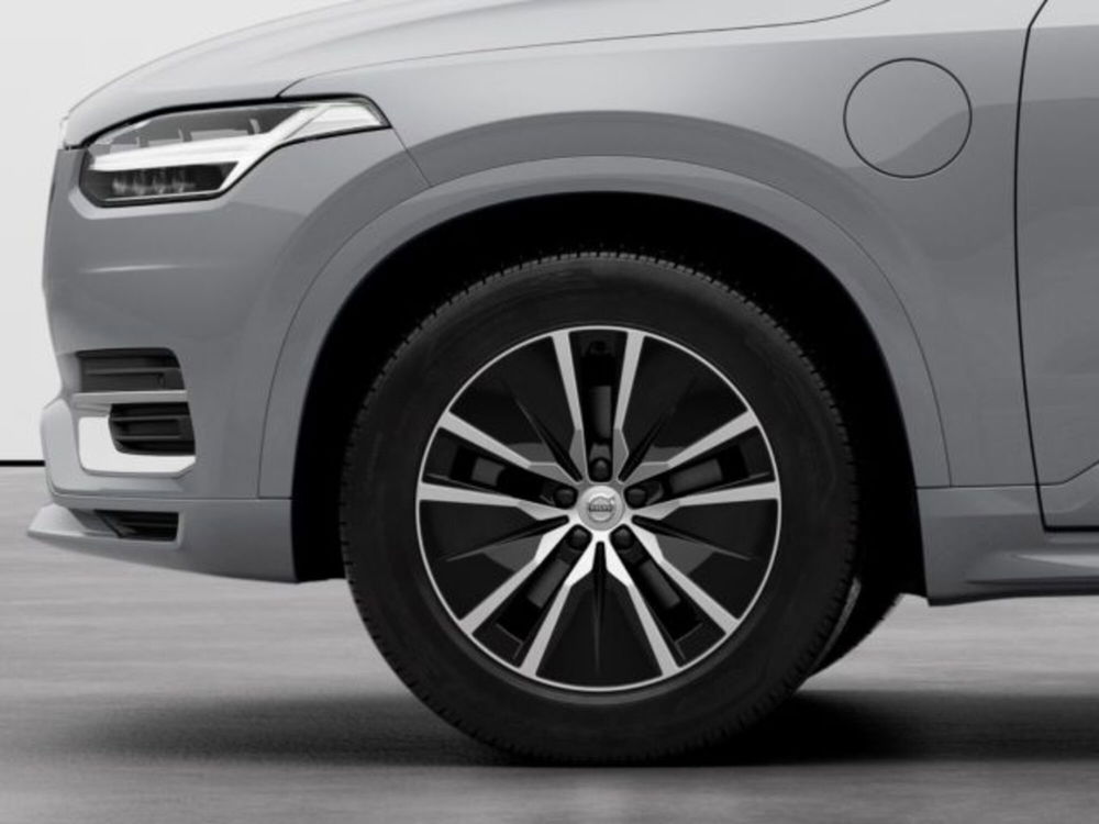 Volvo XC90 nuova a Modena (6)