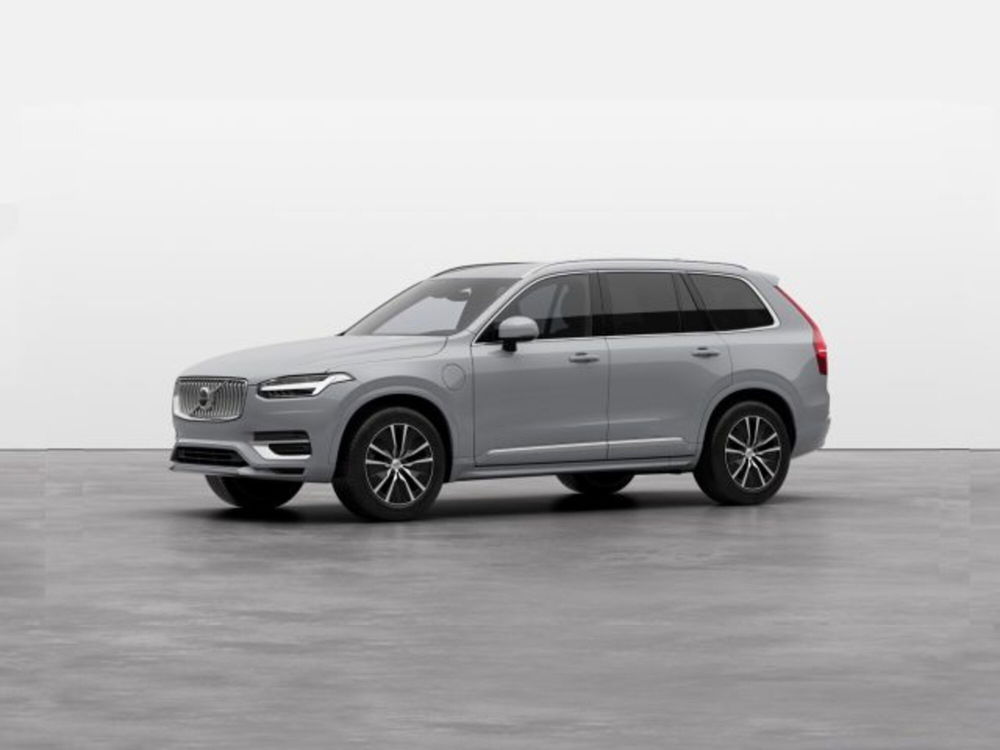 Volvo XC90 nuova a Modena (2)