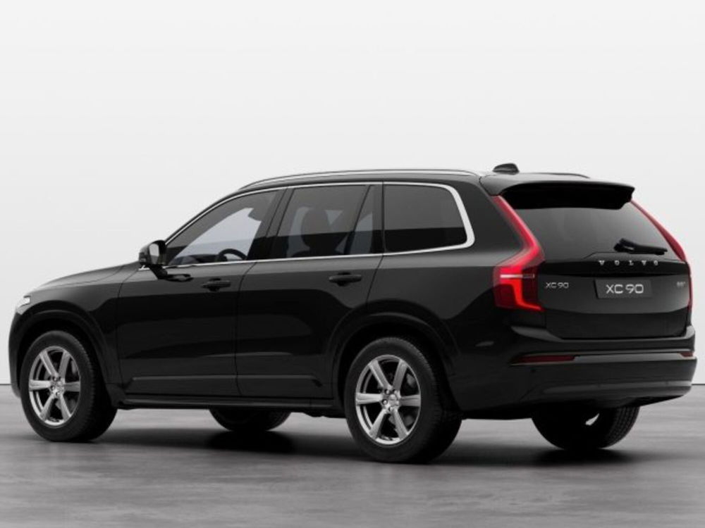 Volvo XC90 nuova a Modena (3)