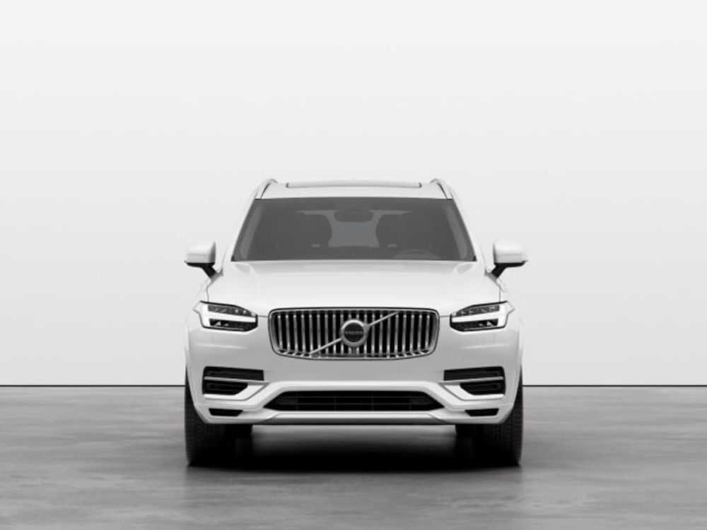 Volvo XC90 T8 Recharge AWD Plug-in Hybrid aut. 7p. Ultimate Bright nuova a Modena (5)
