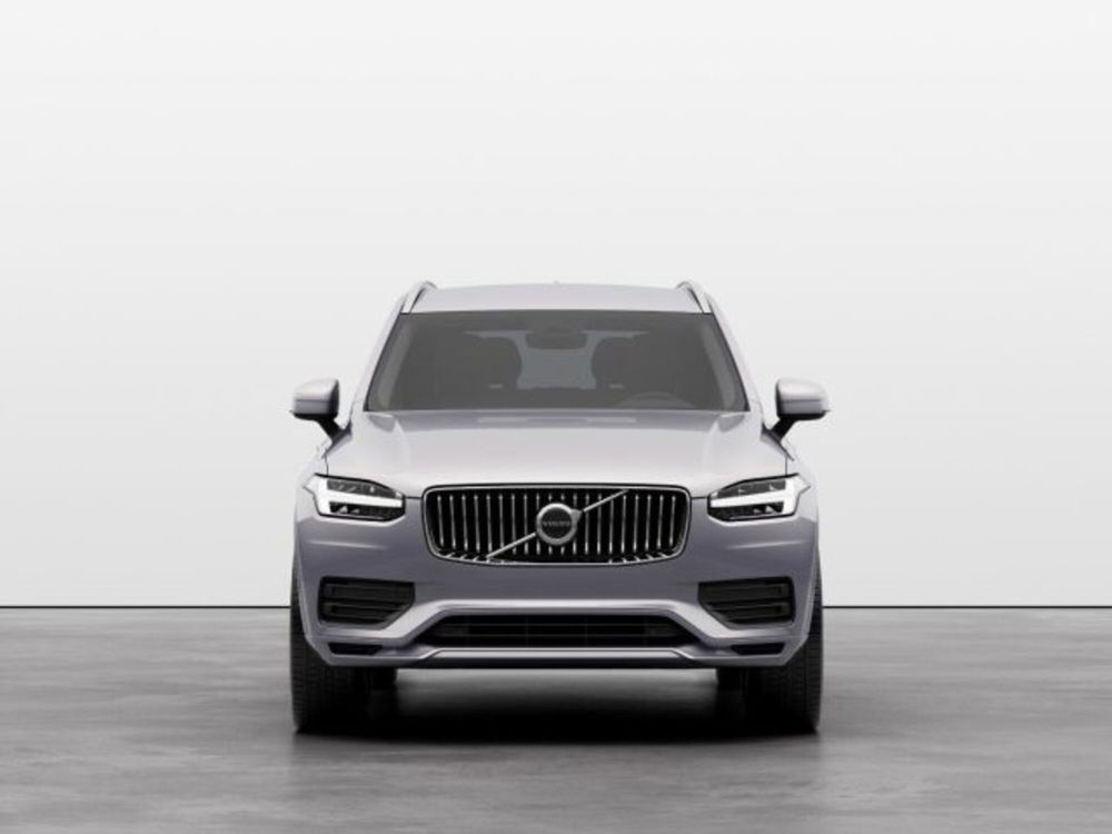 Volvo XC90 nuova a Modena (5)