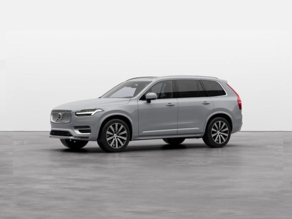 Volvo XC90 nuova a Modena (2)