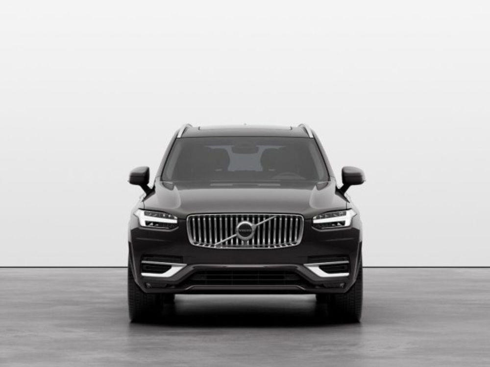 Volvo XC90 nuova a Modena (5)