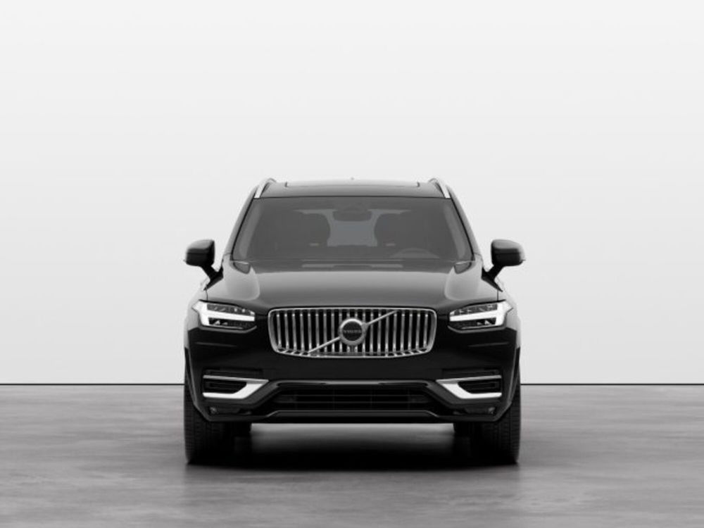 Volvo XC90 nuova a Modena (5)