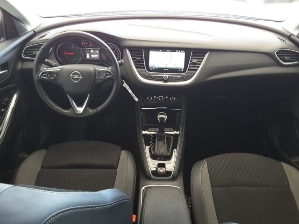 Opel Grandland X usata a Firenze (9)